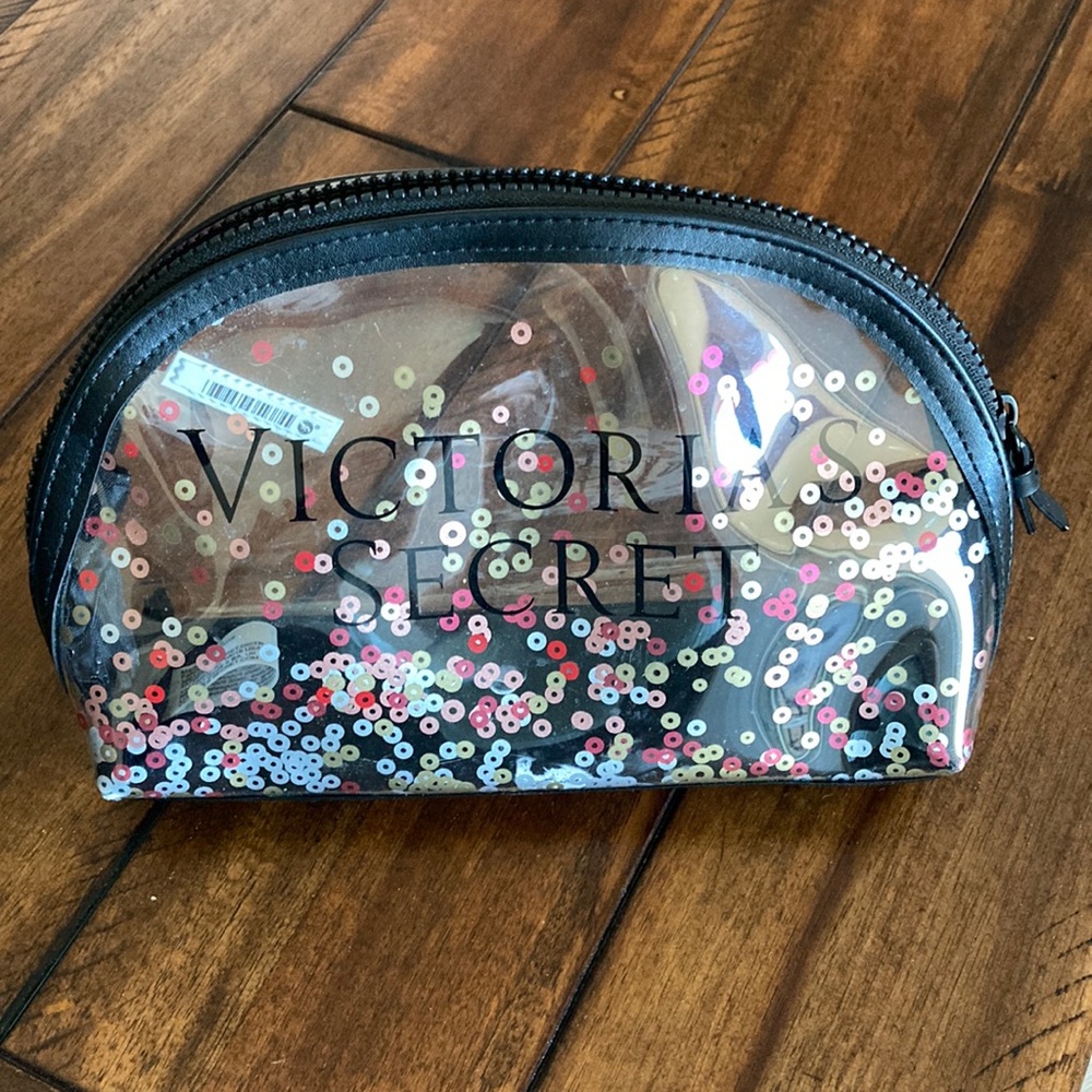 Victoria’s Secret makeup bag